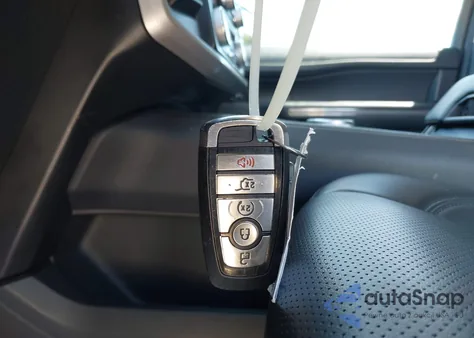 2022 Ford Expedition Xlt from USA, damaged, VIN 1FMJU1HT2NEA13951